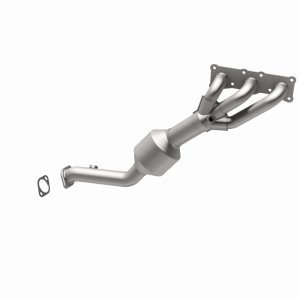 BMW 5 Series Catalytic Converter - Front - Magnaflow - Direct-Fit, HM Grade, Manifold - `06-`07