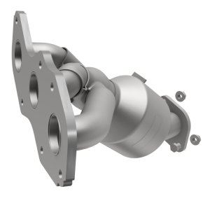 Toyota RAV4 Catalytic Converter - Magnaflow - Direct Fit, HM Grade - `06-`12