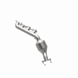 Toyota 4Runner Catalytic Converter - Driver Side - Magnaflow - HM Grade Direct-Fit - `03-`04