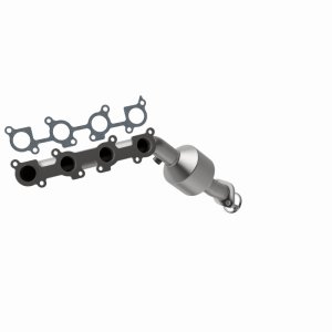 Toyota 4Runner Manifold Catalytic Converter - Passenger Side - Magnaflow - HM Grade Direct-Fit (Federal/EPA), Manifold-Integrated - `03-`04