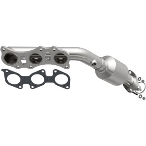 Toyota Tundra Performance Exhaust - Magnaflow - HM Grade Direct-Fit Catalytic Converter - `05-`06