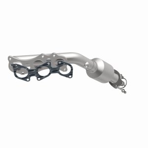 Toyota Tundra Performance Exhaust - Magnaflow - HM Grade Direct-Fit Catalytic Converter - `05-`06