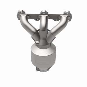 Hyundai Santa Fe Catalytic Converter - Magnaflow - OEM Grade Direct-Fit - `01-`04 Hyundai Santa Fe Catalytic Converter - Magnaflow - OEM Grade Direct-Fit - `01-`04