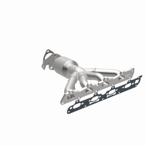 Chevrolet Malibu Catalytic Converter - Magnaflow - OEM Grade Direct-Fit - `04-`10