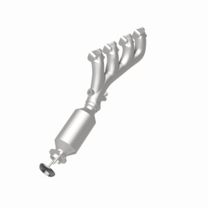 Cadillac SRX Manifold Catalytic Converter - Passenger Side - Magnaflow - OEM Grade Direct-Fit, Federal/EPA Compliant, Spun Body - `04-`09