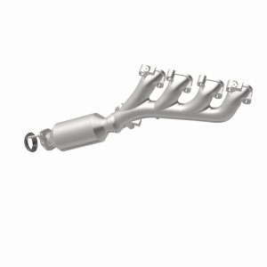 Cadillac SRX Manifold Catalytic Converter - Passenger Side - Magnaflow - OEM Grade Direct-Fit, Federal/EPA Compliant, Spun Body - `04-`09