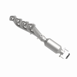 Cadillac STS Manifold Catalytic Converter - Passenger Side - Magnaflow - OEM Grade Direct-Fit, Federal/EPA Compliant, Spun Body - `05-`10