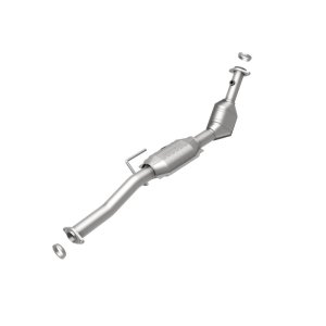 Ford Ranger Catalytic Converter - Magnaflow - OEM Grade Federal/EPA Compliant - `01-`06