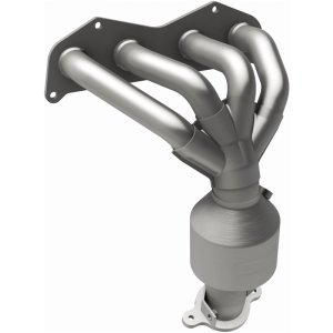 Pontiac Vibe Catalytic Converter - Magnaflow - Direct-Fit, OEM Grade - `09-`10