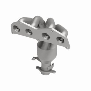 Pontiac Vibe Catalytic Converter - Magnaflow - Direct-Fit, OEM Grade - `09-`10