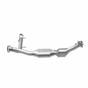 Lincoln Navigator Catalytic Converter - Magnaflow - OEM Grade Direct-Fit, Federal/EPA Compliant - `03-`04