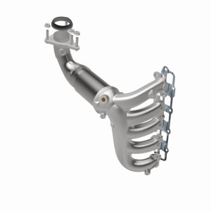 Hummer H3 Catalytic Converter - Magnaflow - OEM Grade Direct-Fit - `09-`10