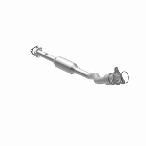 Chevrolet Cavalier Catalytic Converter - Rear - Magnaflow - OEM Grade OBDII Direct-Fit - `02-`05
