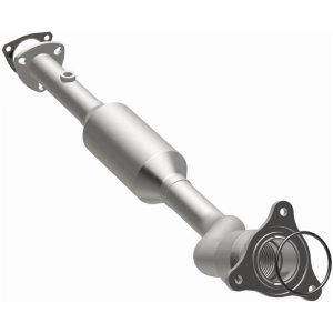 Chevrolet Malibu Catalytic Converter - Rear - Magnaflow - OEM Grade OBDII Direct-Fit - `04-`05