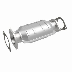 Nissan Maxima Catalytic Converter - Magnaflow - OEM Grade Direct-Fit - `02-`03
