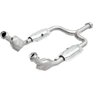 Ford Mustang Performance Exhaust - Magnaflow - OEM Grade Federal/EPA Compliant Direct-Fit Catalytic Converter - `99-`01