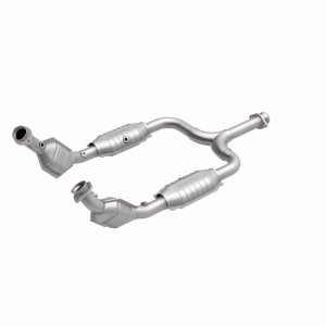 Ford Mustang Performance Exhaust - Magnaflow - OEM Grade Federal/EPA Compliant Direct-Fit Catalytic Converter - `99-`01