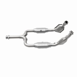 Ford Mustang Performance Exhaust - Magnaflow - OEM Grade Federal/EPA Compliant Direct-Fit Catalytic Converter - `99-`01