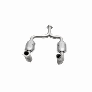 Ford Mustang Performance Exhaust - Magnaflow - OEM Grade Federal/EPA Compliant Direct-Fit Catalytic Converter - `99-`01