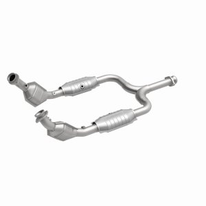 Ford Mustang Performance Exhaust - Magnaflow - OEM Grade Federal/EPA Compliant Direct-Fit Catalytic Converter - `99-`01