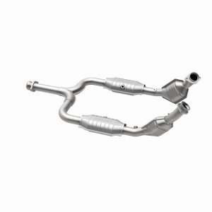 Ford Mustang Performance Exhaust - Magnaflow - OEM Grade Federal/EPA Compliant Direct-Fit Catalytic Converter - `99-`01