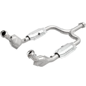 Ford Mustang Performance Exhaust - Magnaflow - OEM Grade Federal/EPA Compliant Direct-Fit Catalytic Converter - `99-`01