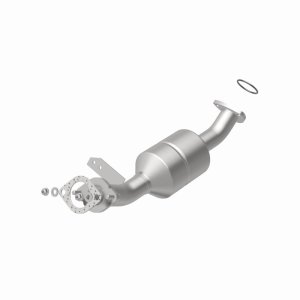 Cadillac CTS Catalytic Converter - Passenger Side - Magnaflow - OEM Grade Direct-Fit - `03-`04