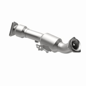Volkswagen Touareg Catalytic Converter - Passenger Side - Magnaflow - OEM Grade Direct-Fit - `04-`06