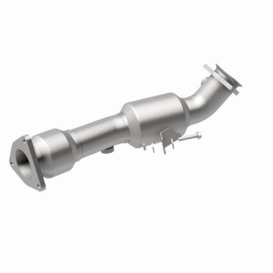 Volkswagen Touareg Catalytic Converter - Passenger Side - Magnaflow - OEM Grade Direct-Fit - `04-`06