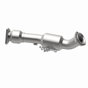 Volkswagen Touareg Catalytic Converter - Passenger Side - Magnaflow - OEM Grade Direct-Fit - `04-`06