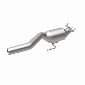 Volkswagen Touareg Direct-Fit Catalytic Converter - Driver Side - Magnaflow - OEM Grade - `04-`06