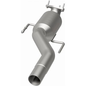 Volkswagen Touareg Direct-Fit Catalytic Converter - Driver Side - Magnaflow - OEM Grade - `04-`06