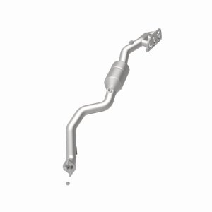 Audi A8 Catalytic Converter - Magnaflow - OEM Grade Federal/EPA Compliant Direct-Fit - `05-`09