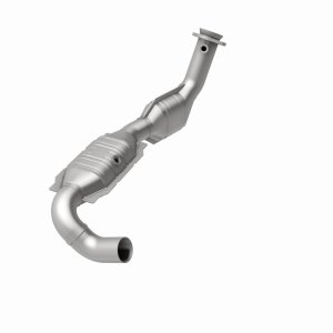 Ford F-150 Catalytic Converter - Magnaflow - Direct-Fit, Federal/EPA Compliant - `01-`03
