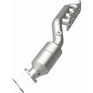 Volkswagen Passat Catalytic Converter - Magnaflow - Direct Fit - `02-`04