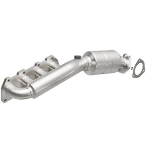Volkswagen Passat Catalytic Converter - Magnaflow - Direct Fit - `02-`04