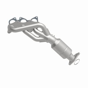 Toyota 4Runner Catalytic Converter - Magnaflow - Direct-Fit OEM Grade - `10-`12