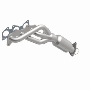 Toyota 4Runner Catalytic Converter - Magnaflow - Direct-Fit OEM Grade - `10-`12