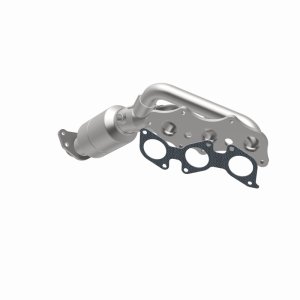 Toyota 4Runner Catalytic Converter - Magnaflow - Direct-Fit OEM Grade - `10-`12