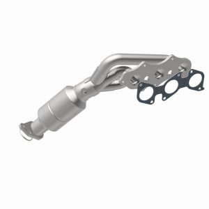 Toyota FJ Cruiser Catalytic Converter - Magnaflow - Direct-Fit OEM Grade - `10-`12
