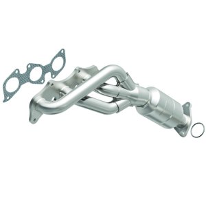 Toyota FJ Cruiser Catalytic Converter - Magnaflow - Direct-Fit OEM Grade - `10-`12