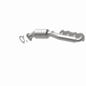 Volkswagen Passat Catalytic Converter - Magnaflow - Direct Fit - `02-`04
