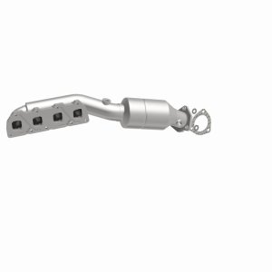 Volkswagen Passat Catalytic Converter - Magnaflow - Direct Fit - `02-`04