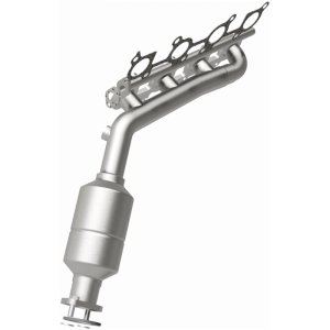 Toyota 4Runner Catalytic Converter - Magnaflow - Direct-Fit - `05-`09