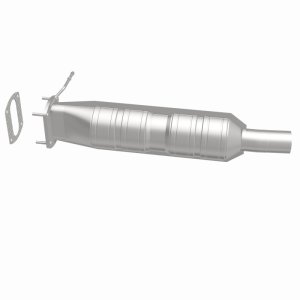 Ford F-250 Super Duty Catalytic Converter - Rear - Magnaflow - Direct Fit - `05-`07