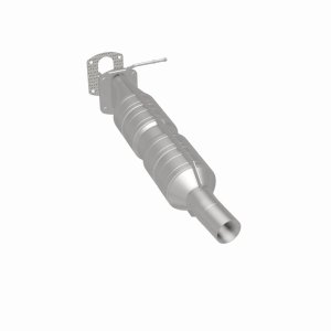 Ford F-350 Super Duty Catalytic Converter - Rear - Magnaflow - Direct Fit - `05-`07