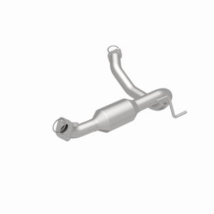 Toyota 4Runner Catalytic Converter - Magnaflow - Direct-Fit - `10-`19