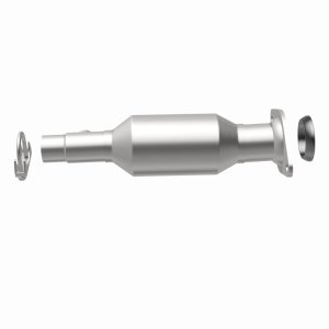 Toyota Prius Catalytic Converter - Magnaflow - OEM Grade Direct-Fit - `01-`03