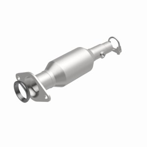 Toyota Prius Catalytic Converter - Magnaflow - OEM Grade Direct-Fit - `01-`03
