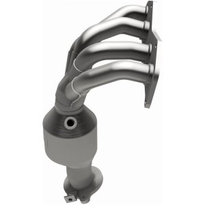 Toyota Highlander Catalytic Converter - Magnaflow - OEM Grade Direct-Fit - 2007